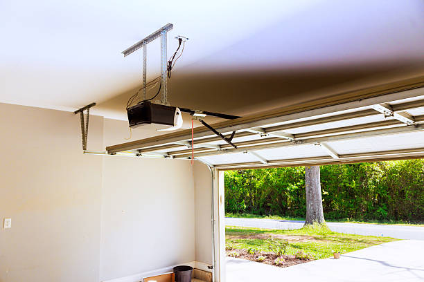 Top rated local Garage Door Roller Replacement specialists in Red Oak, TX